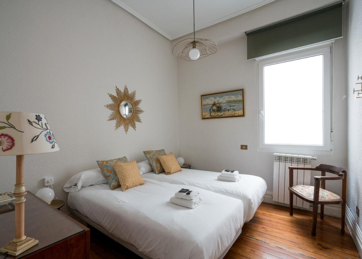 Amama Apartment By People Rentals Bilbao Esterno foto