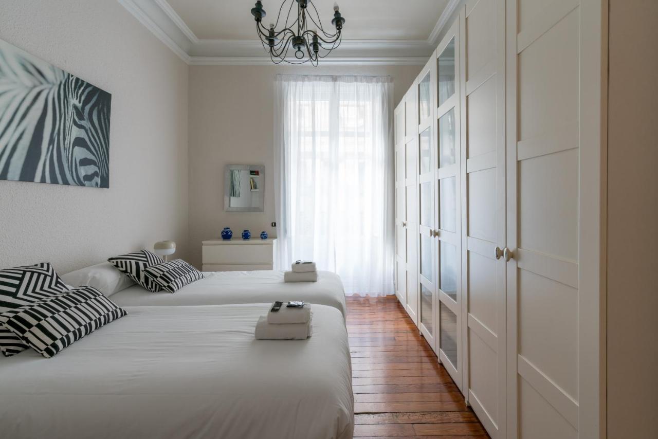 Amama Apartment By People Rentals Bilbao Esterno foto