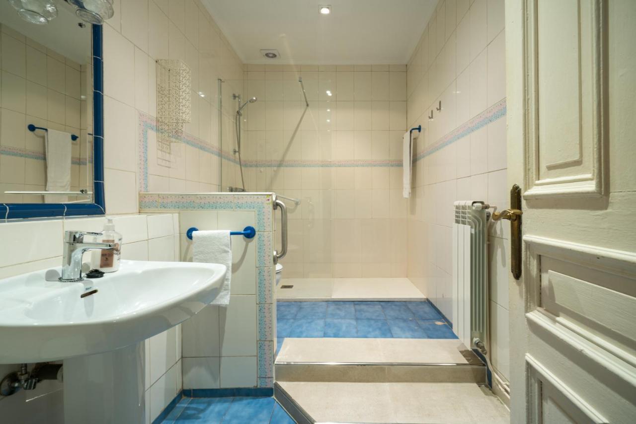 Amama Apartment By People Rentals Bilbao Esterno foto